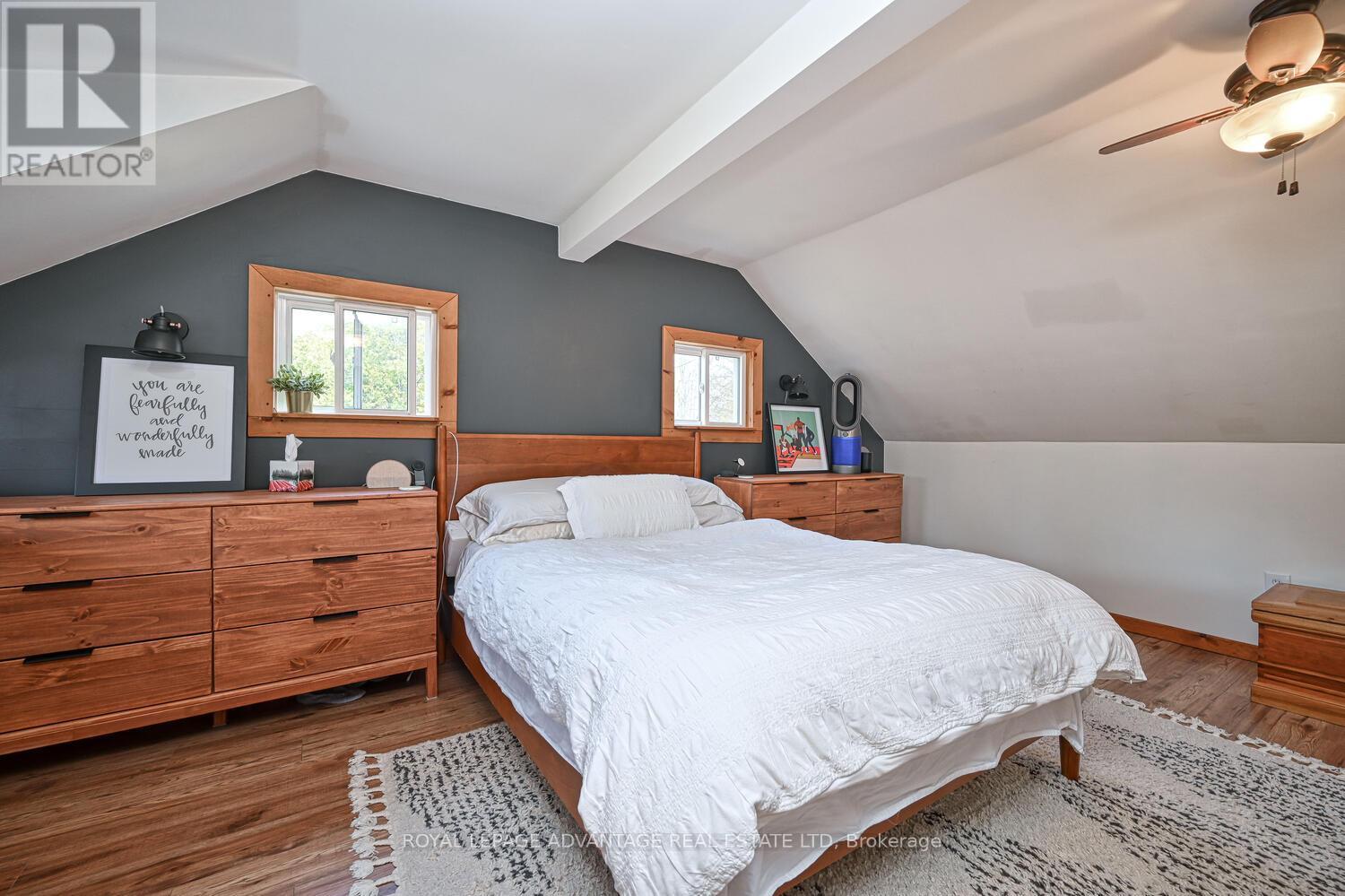 












163 LYNDHURST ROAD

,
Leeds and the Thousand Islands,




Ontario
K0E1N0

