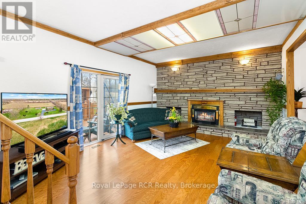 












500192 GREY ROAD 12

,
West Grey,




Ontario
N0C1H0

