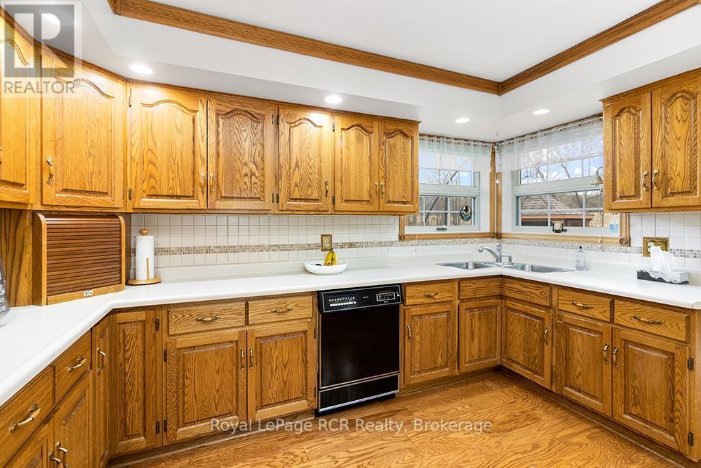 












500192 GREY ROAD 12

,
West Grey,




Ontario
N0C1H0

