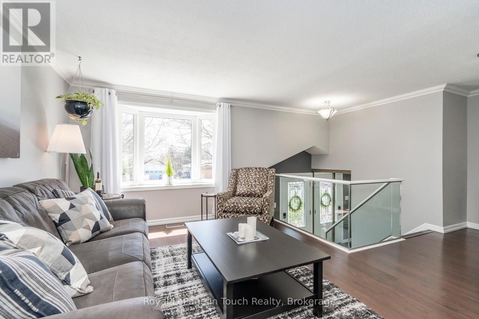












362 GALLOWAY BOULEVARD

,
Midland,




Ontario
L4R5B2

