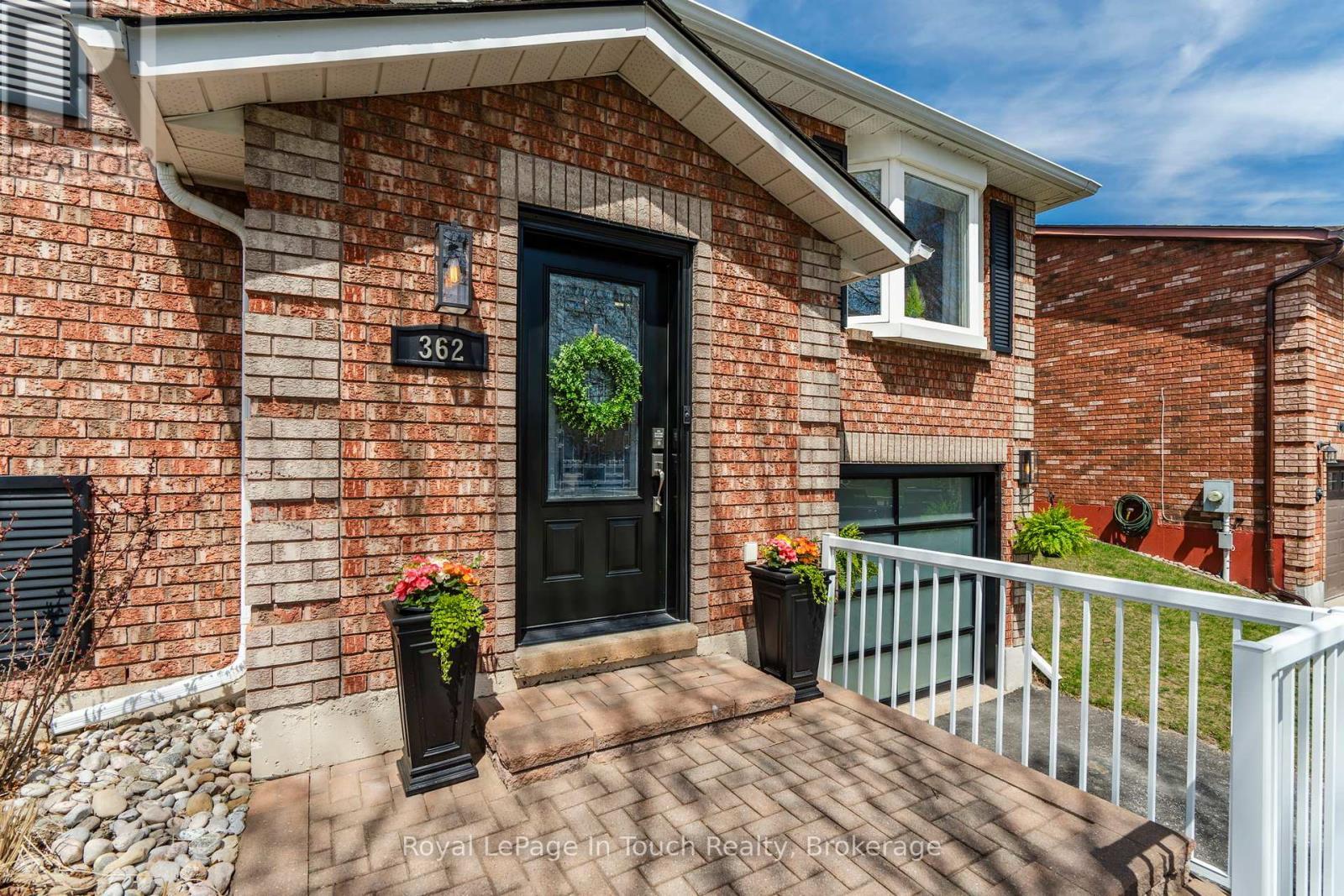 












362 GALLOWAY BOULEVARD

,
Midland,




Ontario
L4R5B2

