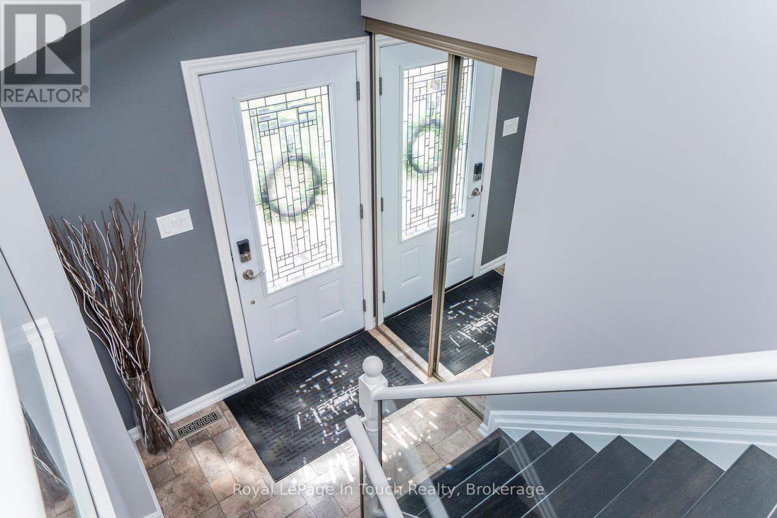 












362 GALLOWAY BOULEVARD

,
Midland,




Ontario
L4R5B2

