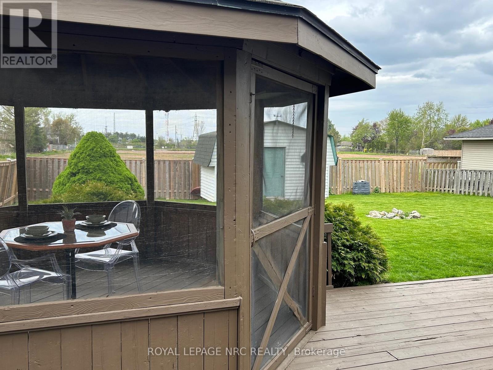 












4943 HOMESTEAD DRIVE

,
Lincoln,




Ontario
L3J0C7

