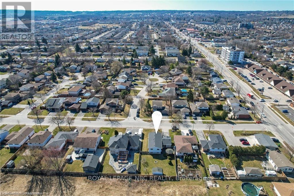 












4943 HOMESTEAD DRIVE

,
Lincoln,




Ontario
L3J0C7

