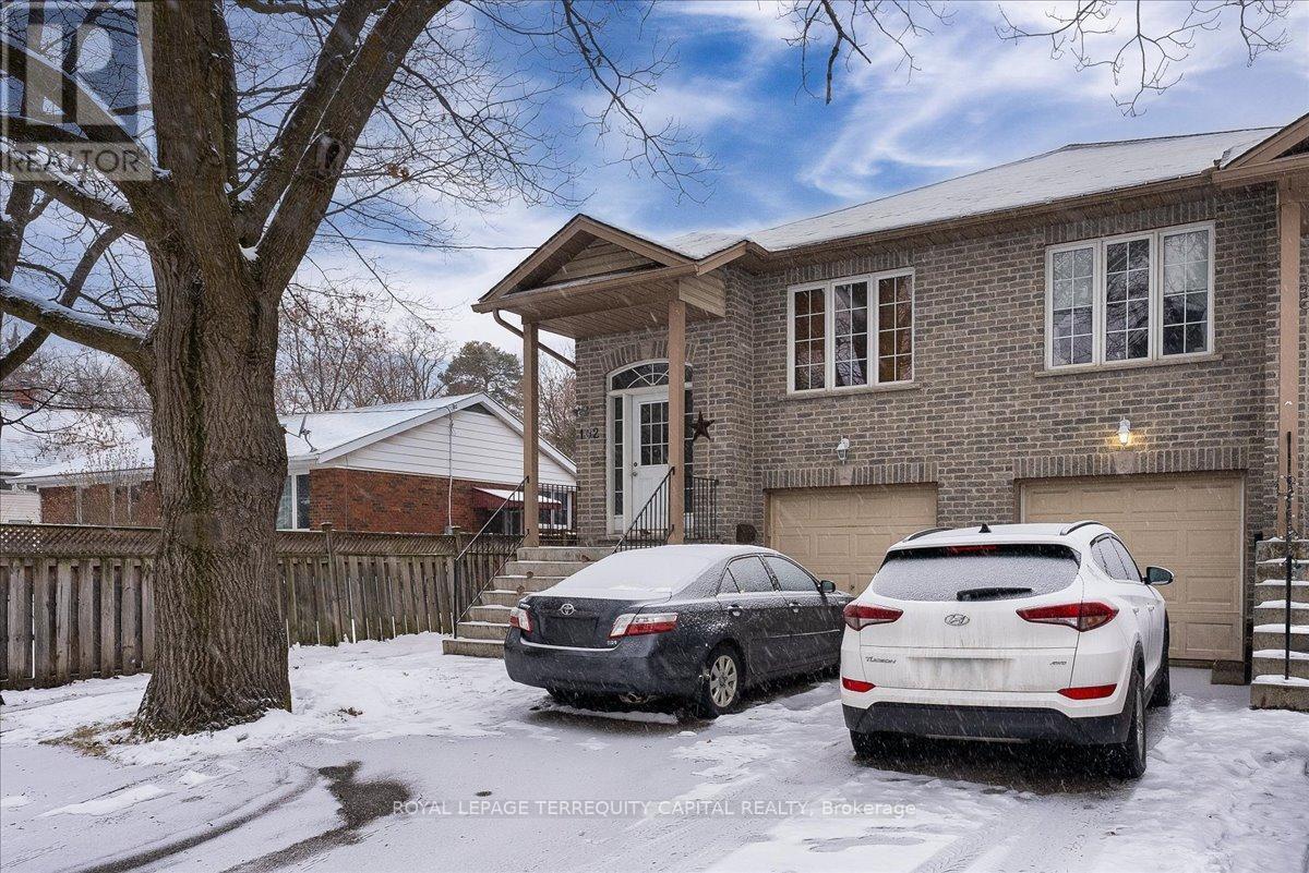 












102 HENRY STREET

,
Barrie,




Ontario
L4N1C8


