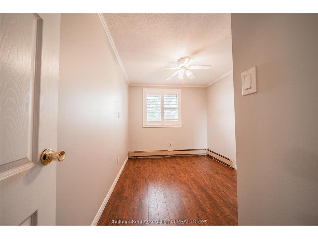 









975


Grand

Avenue West, 309,
Chatham,




ON
N7M 4Z6

