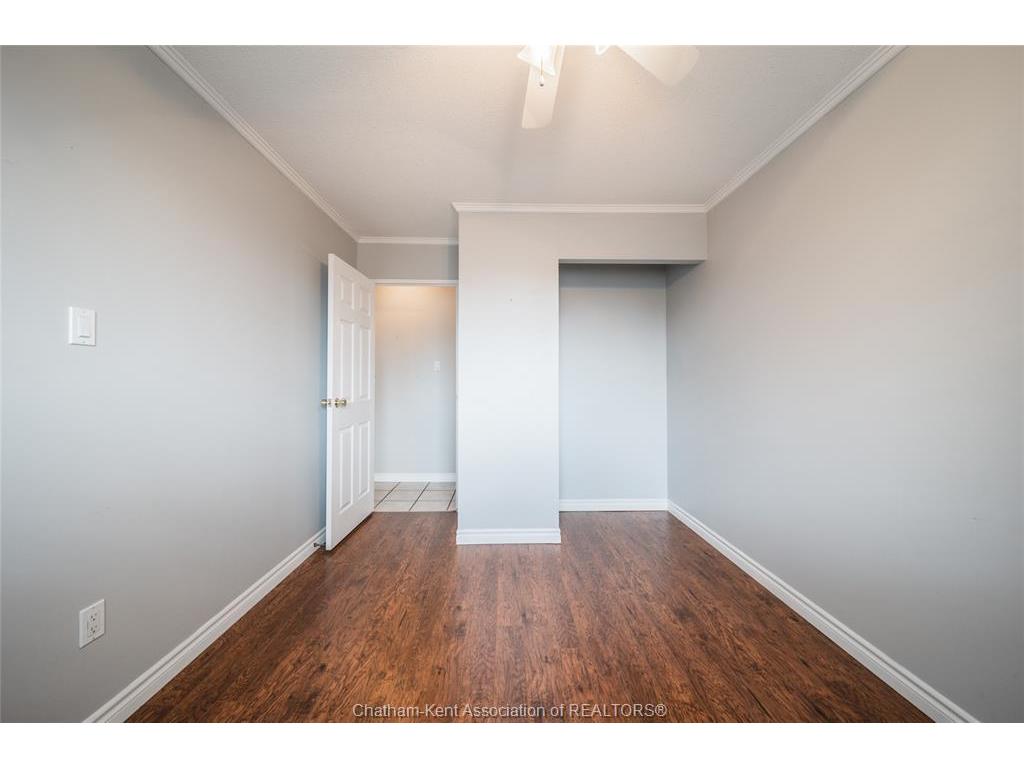 









975


Grand

Avenue West, 309,
Chatham,




ON
N7M 4Z6

