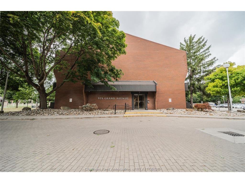 









975


Grand

Avenue West, 309,
Chatham,




ON
N7M 4Z6

