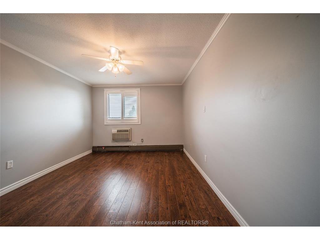 









975


Grand

Avenue West, 309,
Chatham,




ON
N7M 4Z6

