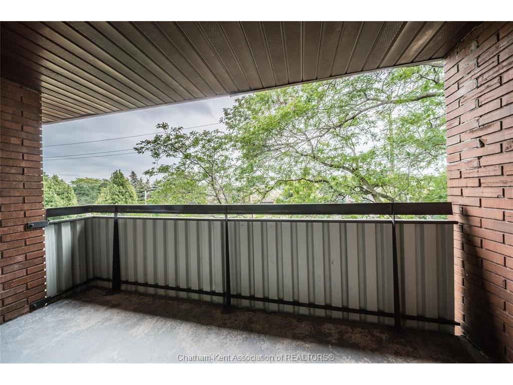 









975


Grand

Avenue West, 309,
Chatham,




ON
N7M 4Z6

