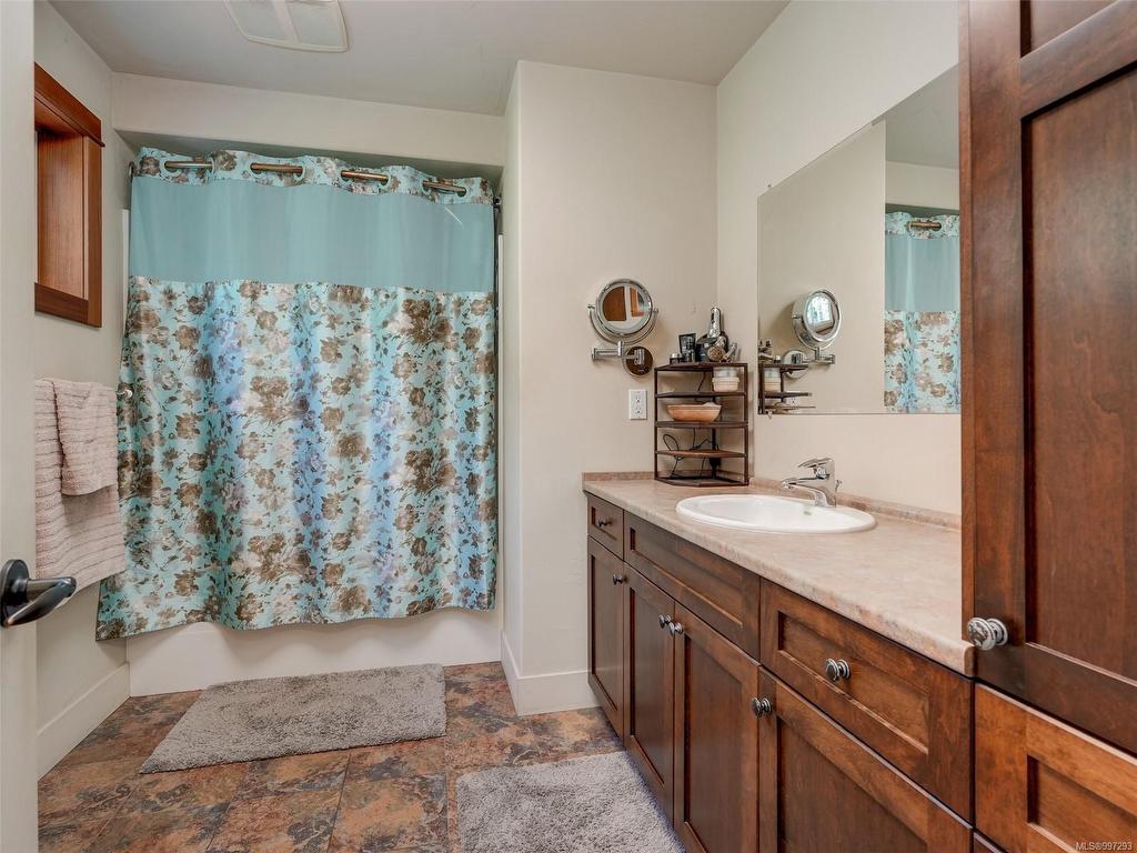 









3369


Sewell

Lane,
Colwood,




BC
V9C 0C1


