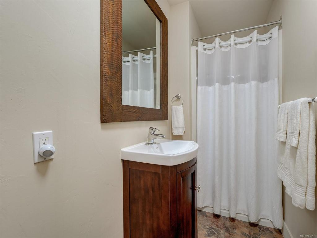 









3369


Sewell

Lane,
Colwood,




BC
V9C 0C1

