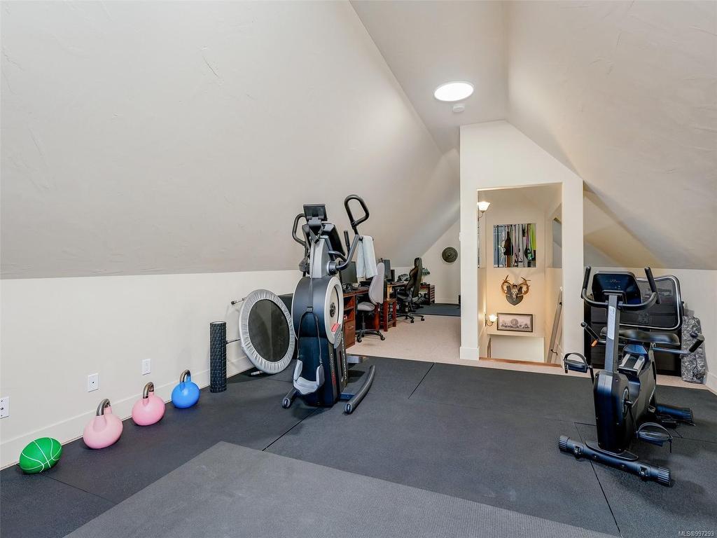 









3369


Sewell

Lane,
Colwood,




BC
V9C 0C1

