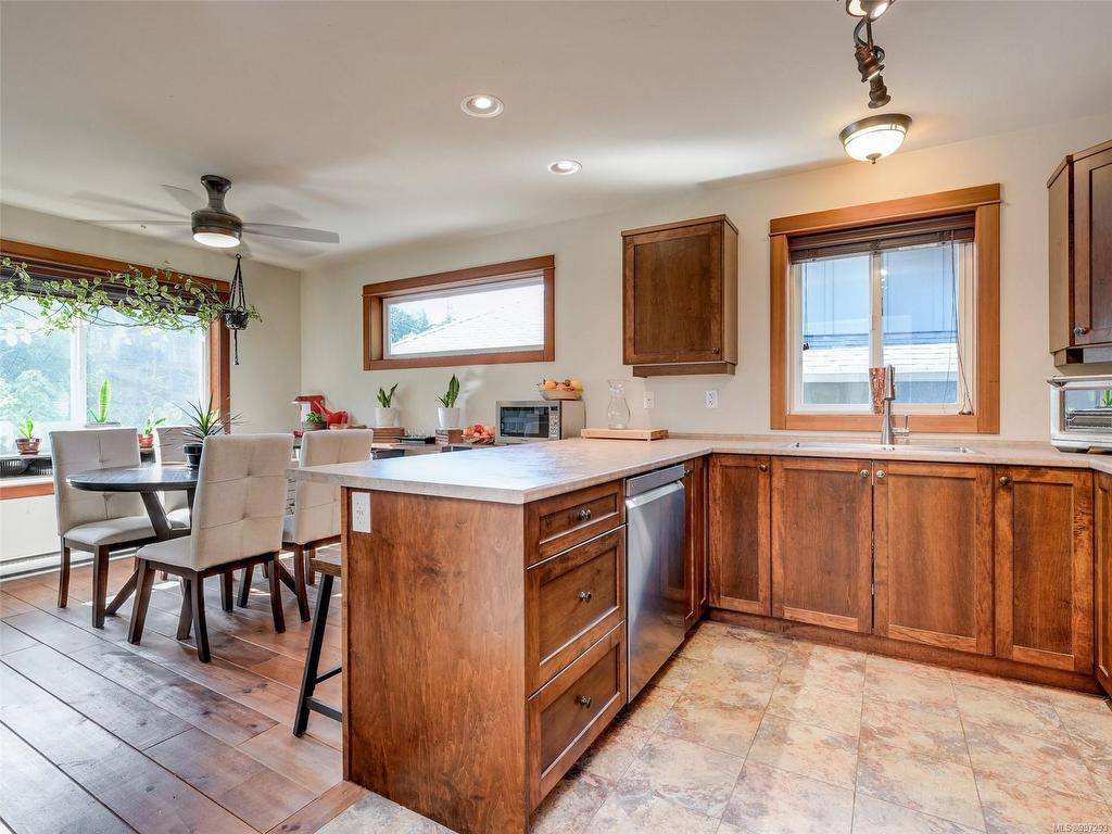 









3369


Sewell

Lane,
Colwood,




BC
V9C 0C1

