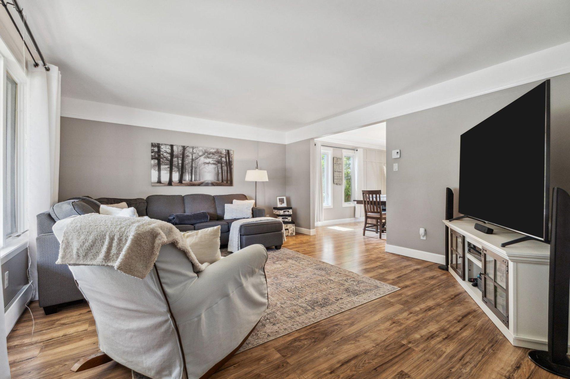 









13


Rue de Sagard

,
Gatineau (Gatineau),




QC
J8V2A3

