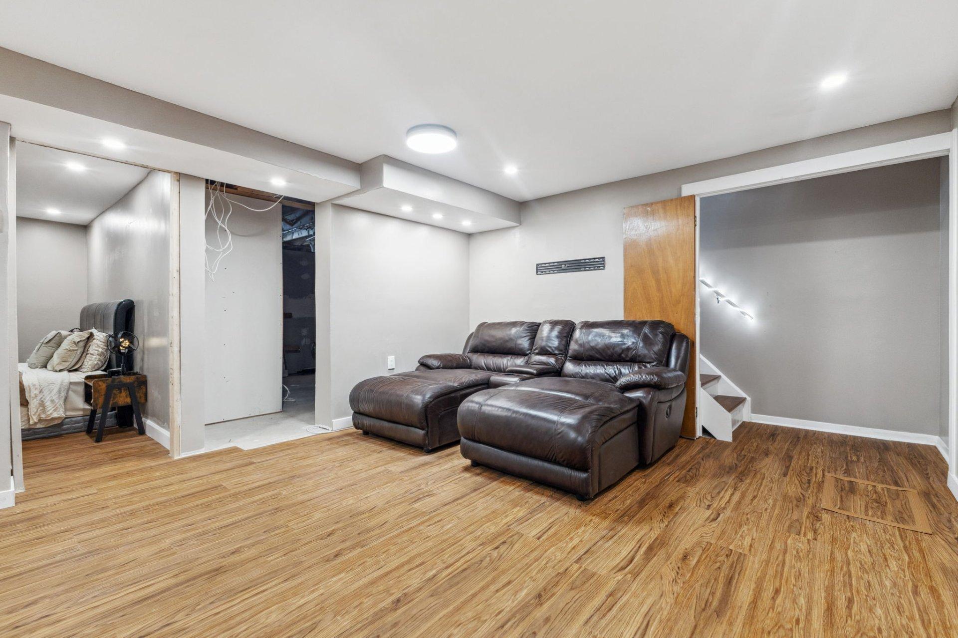 









13


Rue de Sagard

,
Gatineau (Gatineau),




QC
J8V2A3

