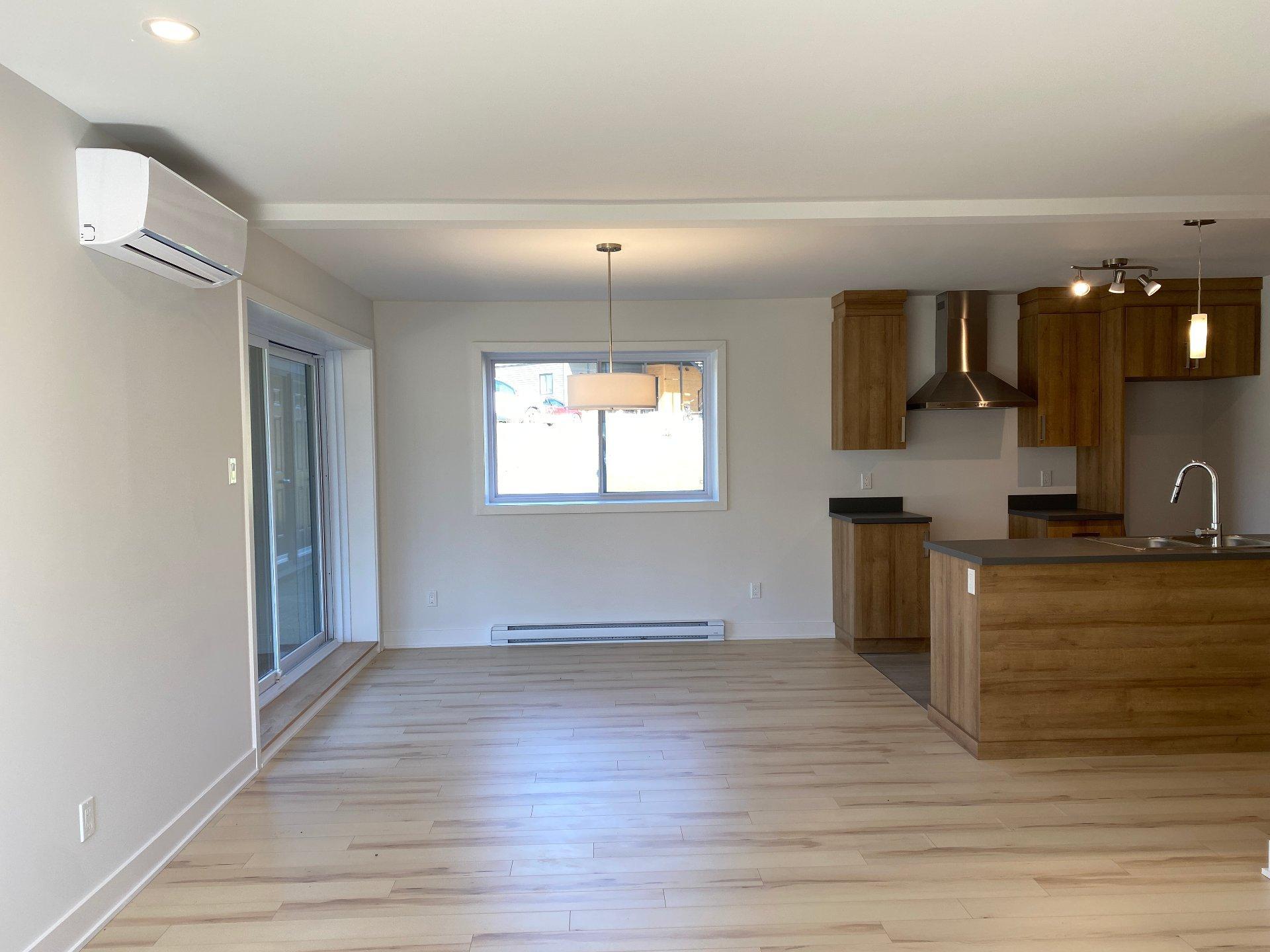 









539


Rue Charlie-Forbell

,
Mont-Tremblant,




QC
J8E0N6

