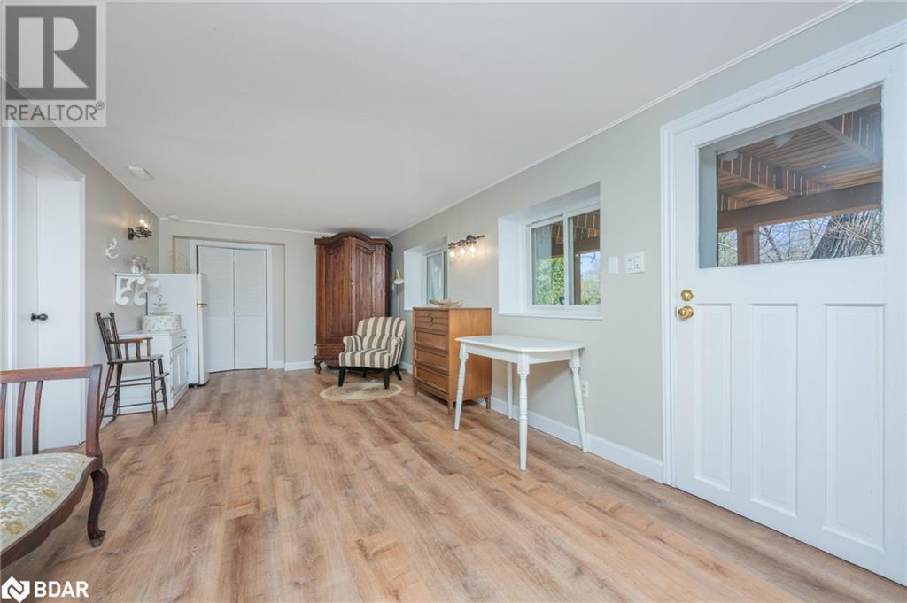 












27 TWEEDLE Street

,
Glen Williams,




Ontario
L7G3S6

