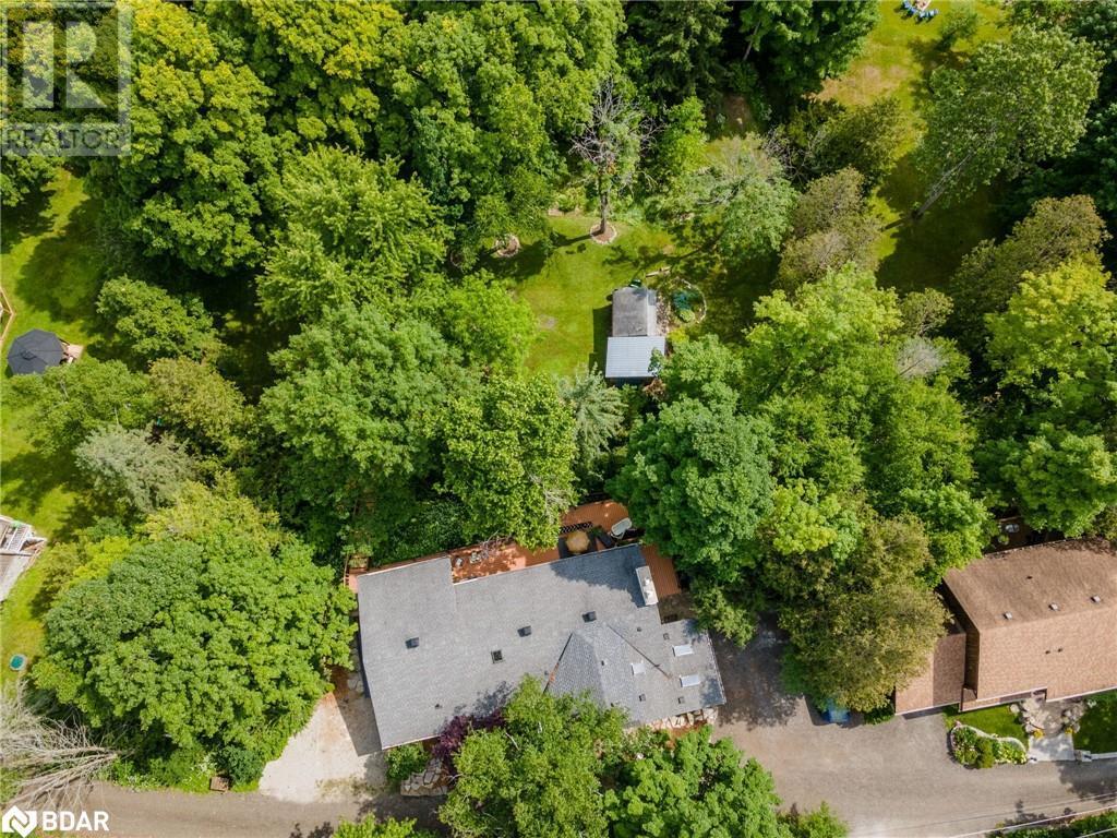 












27 TWEEDLE Street

,
Glen Williams,




Ontario
L7G3S6

