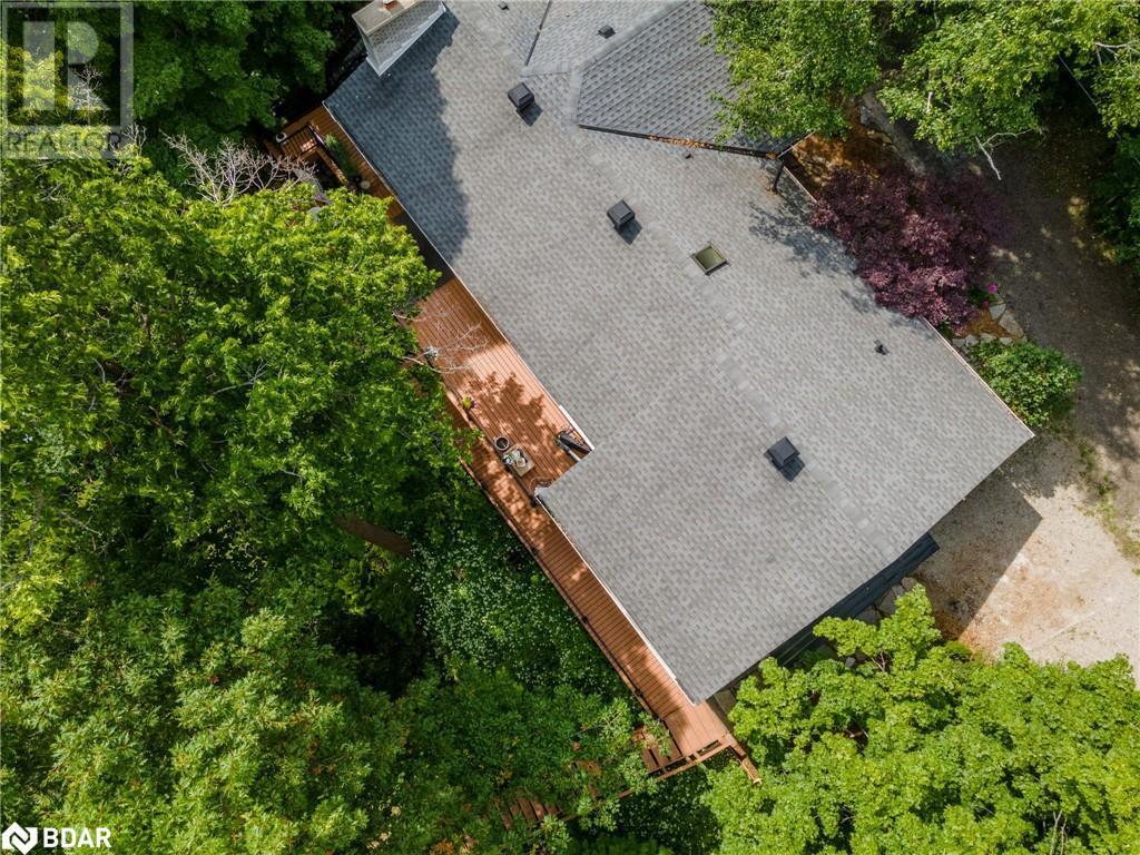 












27 TWEEDLE Street

,
Glen Williams,




Ontario
L7G3S6

