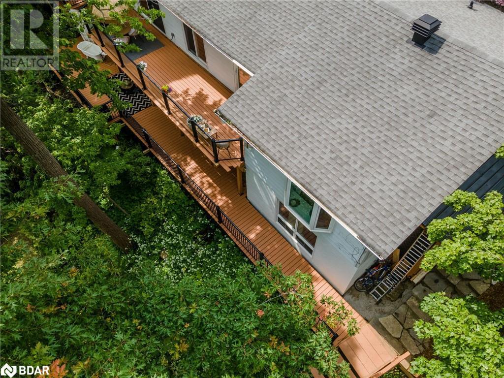 












27 TWEEDLE Street

,
Glen Williams,




Ontario
L7G3S6

