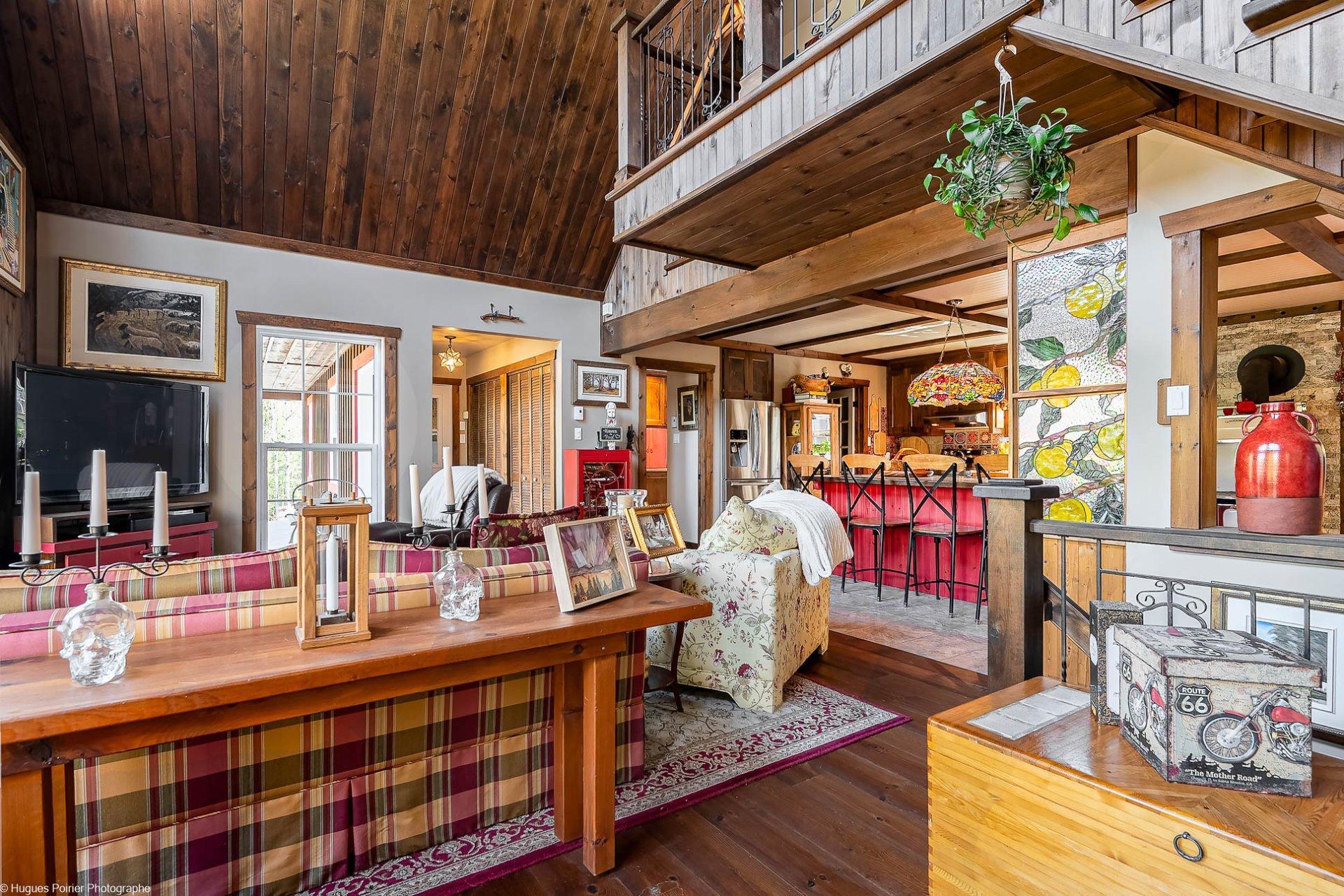 









6365


Ch. des Hauteurs

,
Sainte-Adèle,




QC
J8B1N4

