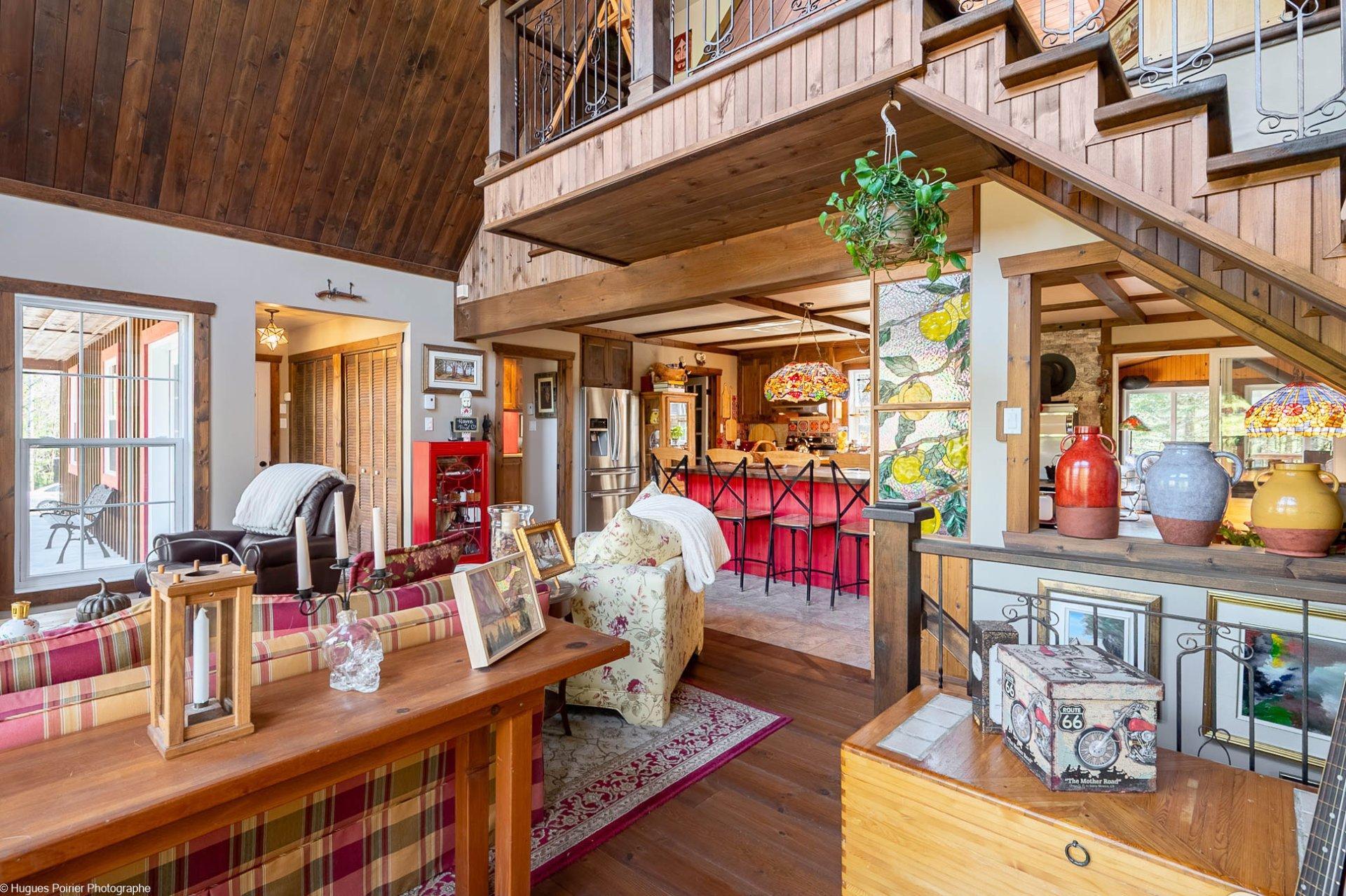 









6365


Ch. des Hauteurs

,
Sainte-Adèle,




QC
J8B1N4

