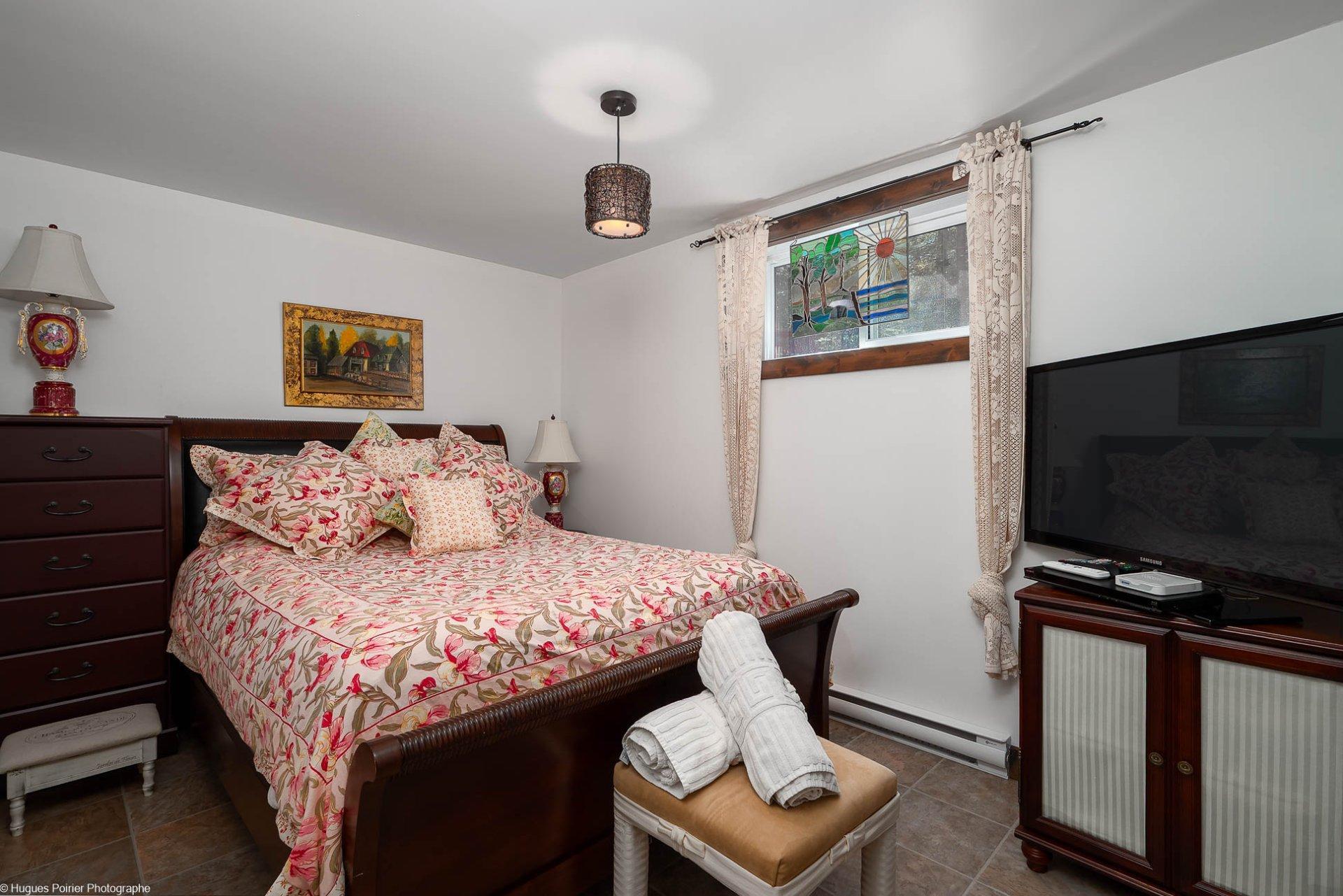 









6365


Ch. des Hauteurs

,
Sainte-Adèle,




QC
J8B1N4

