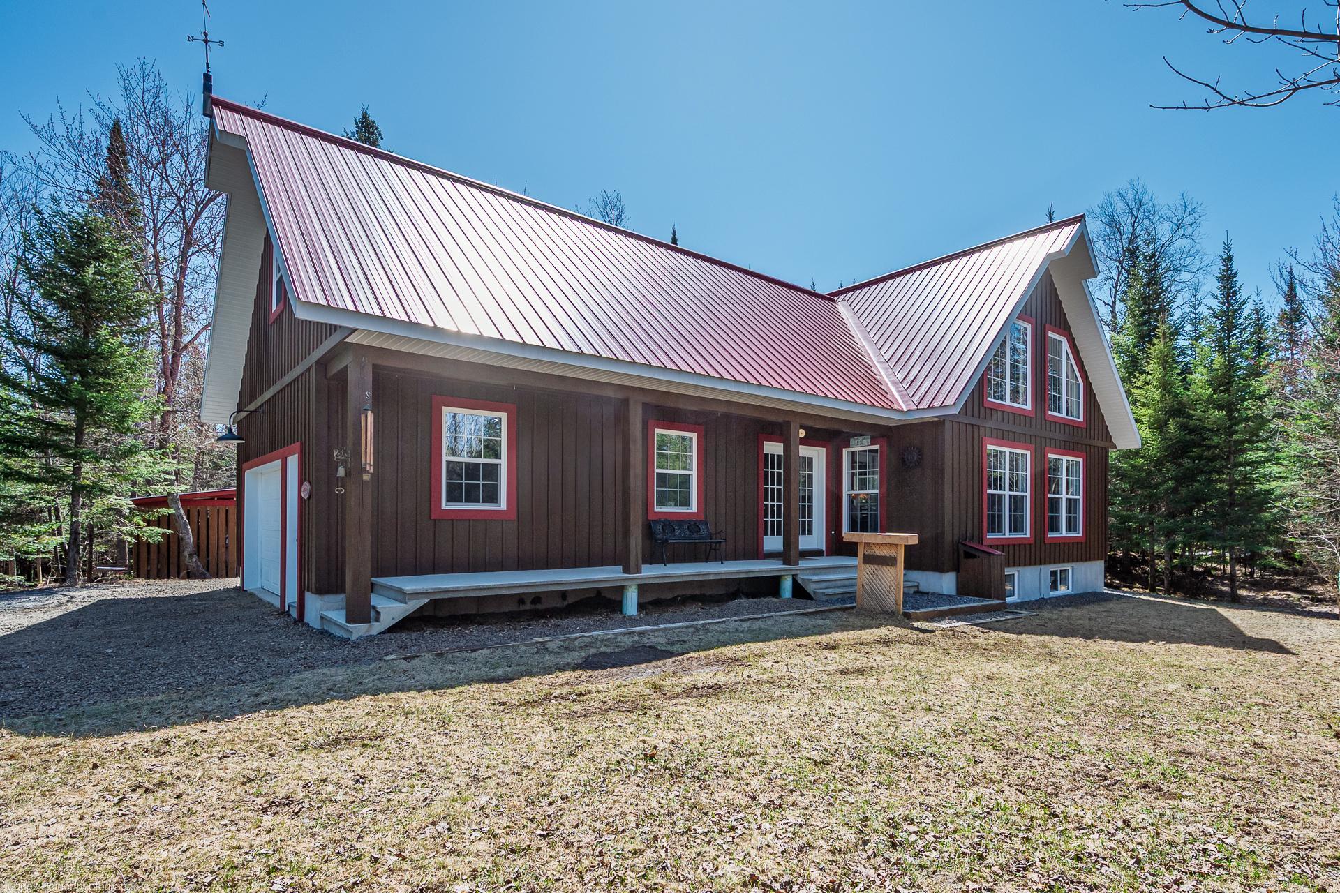









6365


Ch. des Hauteurs

,
Sainte-Adèle,




QC
J8B1N4

