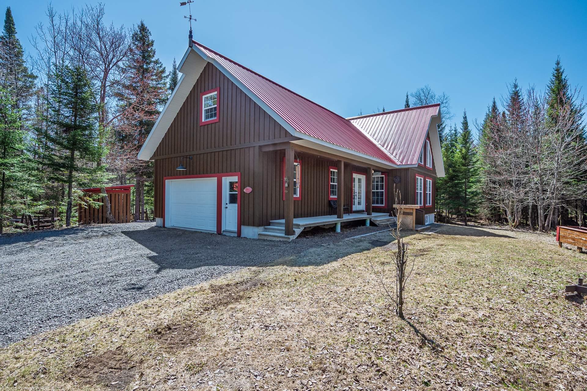 









6365


Ch. des Hauteurs

,
Sainte-Adèle,




QC
J8B1N4

