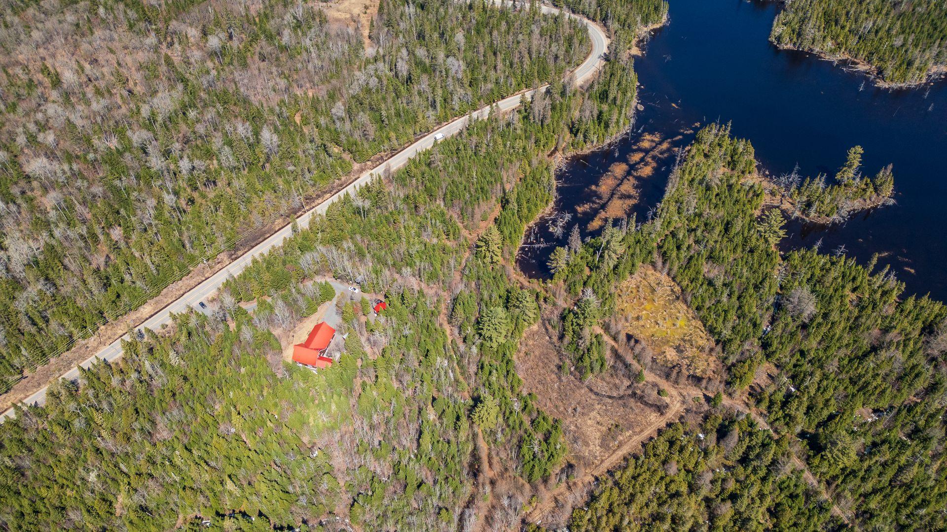 









6365


Ch. des Hauteurs

,
Sainte-Adèle,




QC
J8B1N4

