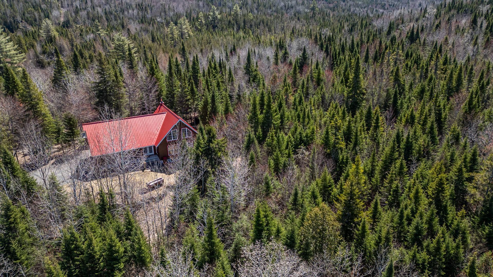 









6365


Ch. des Hauteurs

,
Sainte-Adèle,




QC
J8B1N4

