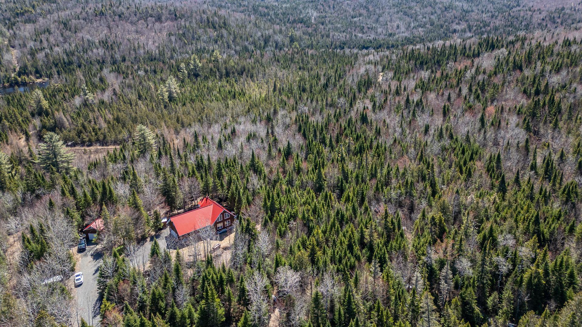









6365


Ch. des Hauteurs

,
Sainte-Adèle,




QC
J8B1N4

