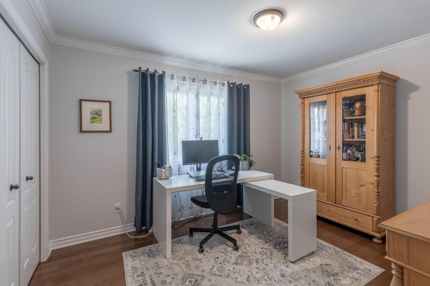 









72


Rue Jean-Gascon

,
Gatineau (Aylmer),




QC
J9H6Y3

