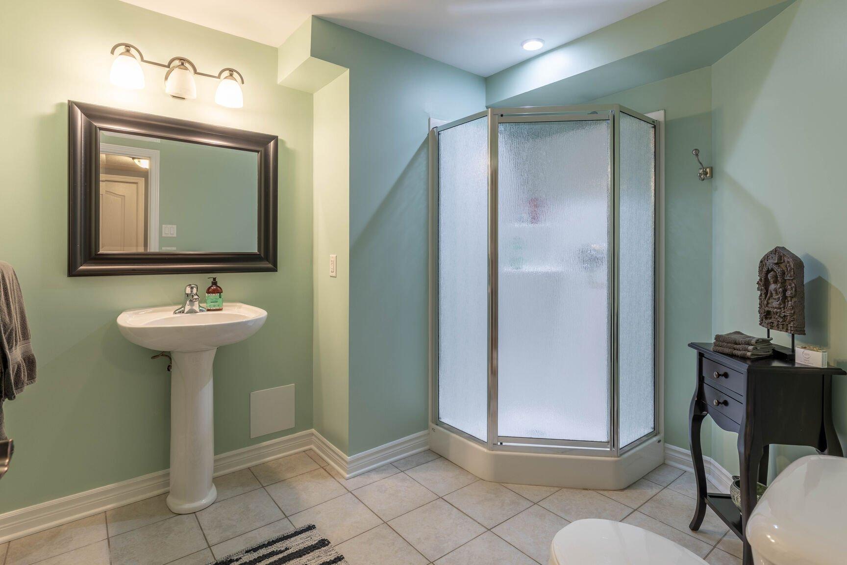 









72


Rue Jean-Gascon

,
Gatineau (Aylmer),




QC
J9H6Y3

