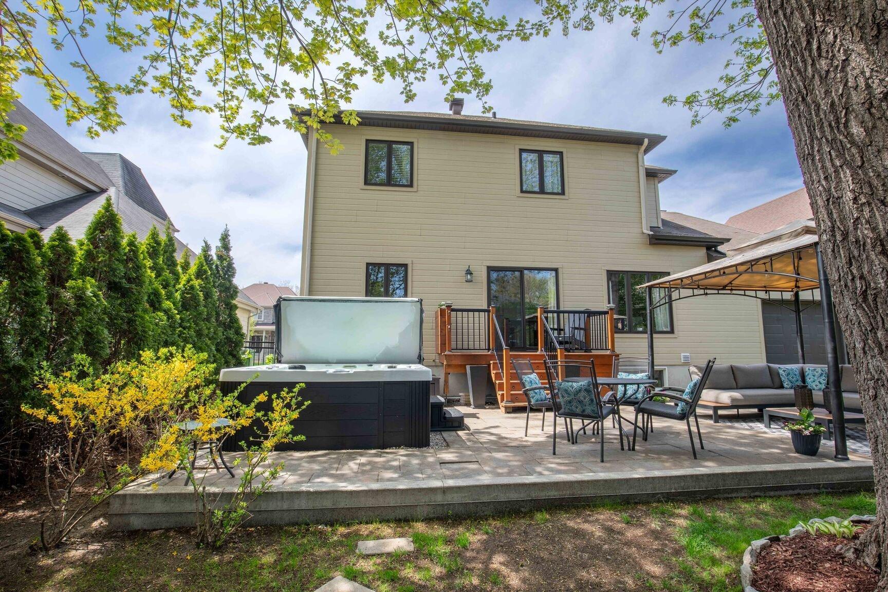 









72


Rue Jean-Gascon

,
Gatineau (Aylmer),




QC
J9H6Y3

