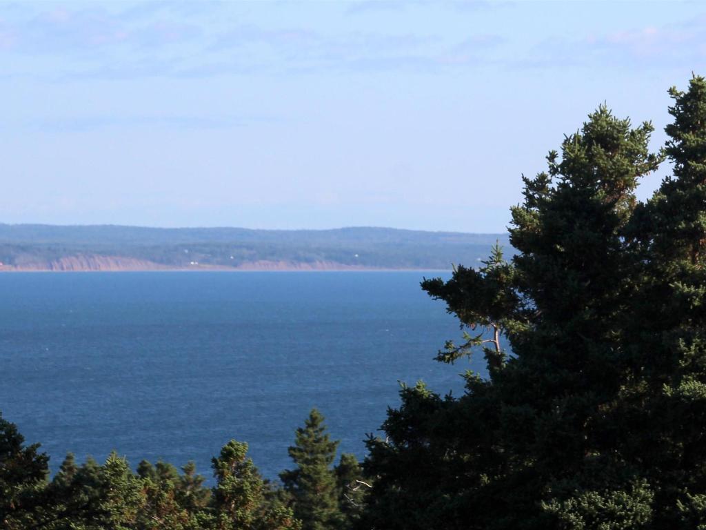 












6989 Highway 16

,
Halfway Cove,







NS
B0H 1N0

