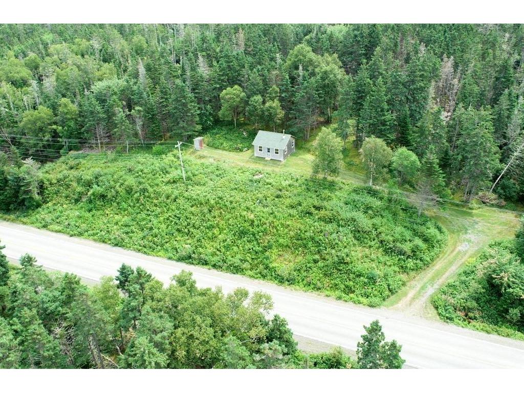 












6989 Highway 16

,
Halfway Cove,







NS
B0H 1N0

