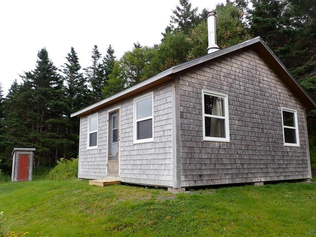 












6989 Highway 16

,
Halfway Cove,







NS
B0H 1N0

