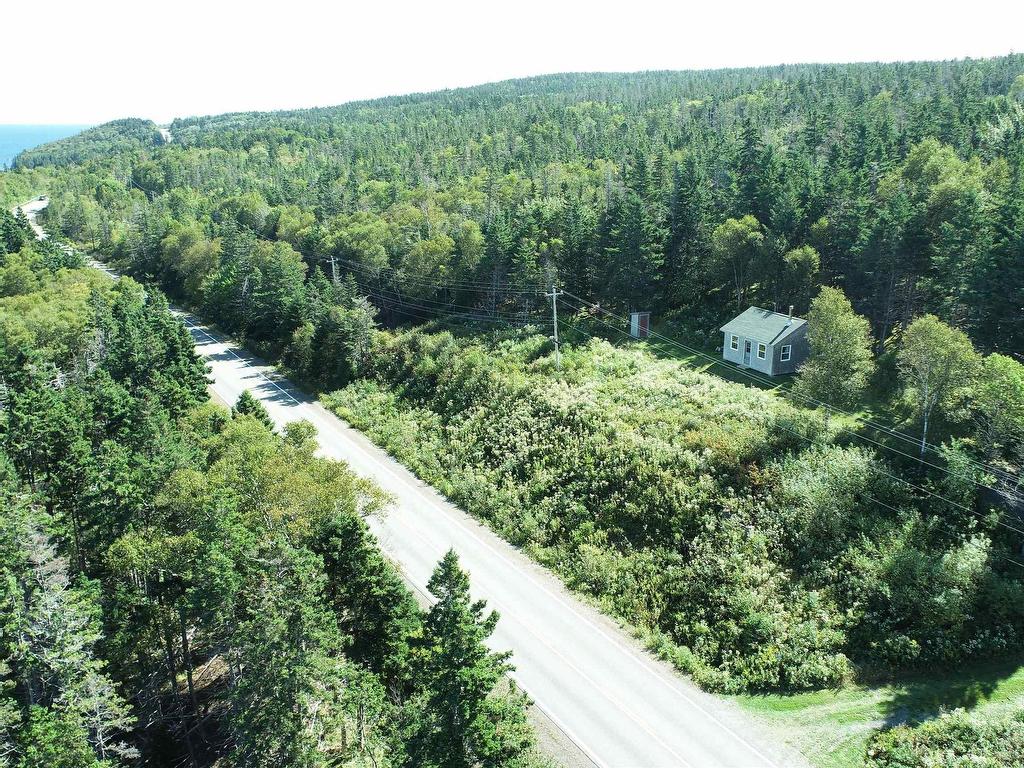 












6989 Highway 16

,
Halfway Cove,







NS
B0H 1N0

