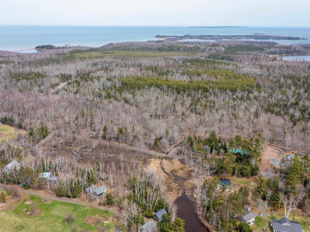 












Lot Kenneth Point Road

,
Caribou Island,







NS
B0K 1H0

