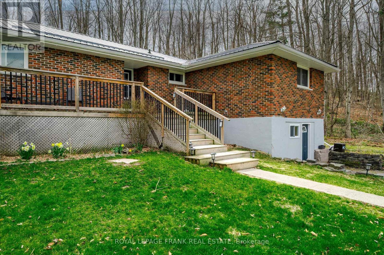 












878 PAYNE LINE ROAD

,
Douro-Dummer,




Ontario
K0L3A0

