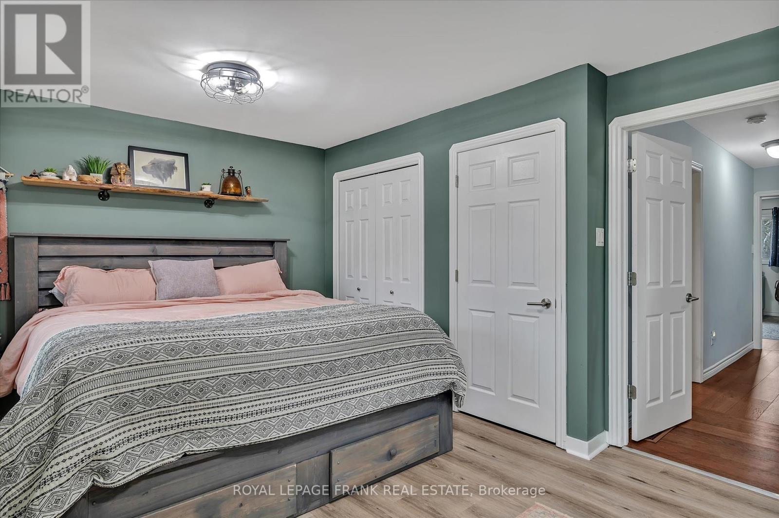 












878 PAYNE LINE ROAD

,
Douro-Dummer,




Ontario
K0L3A0


