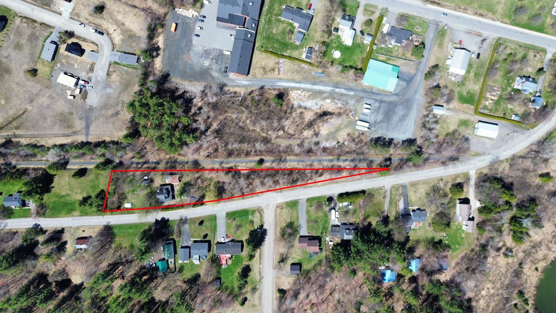 









16


Ch. de North Derby

,
Stanstead - Ville,




QC
J0B3E4

