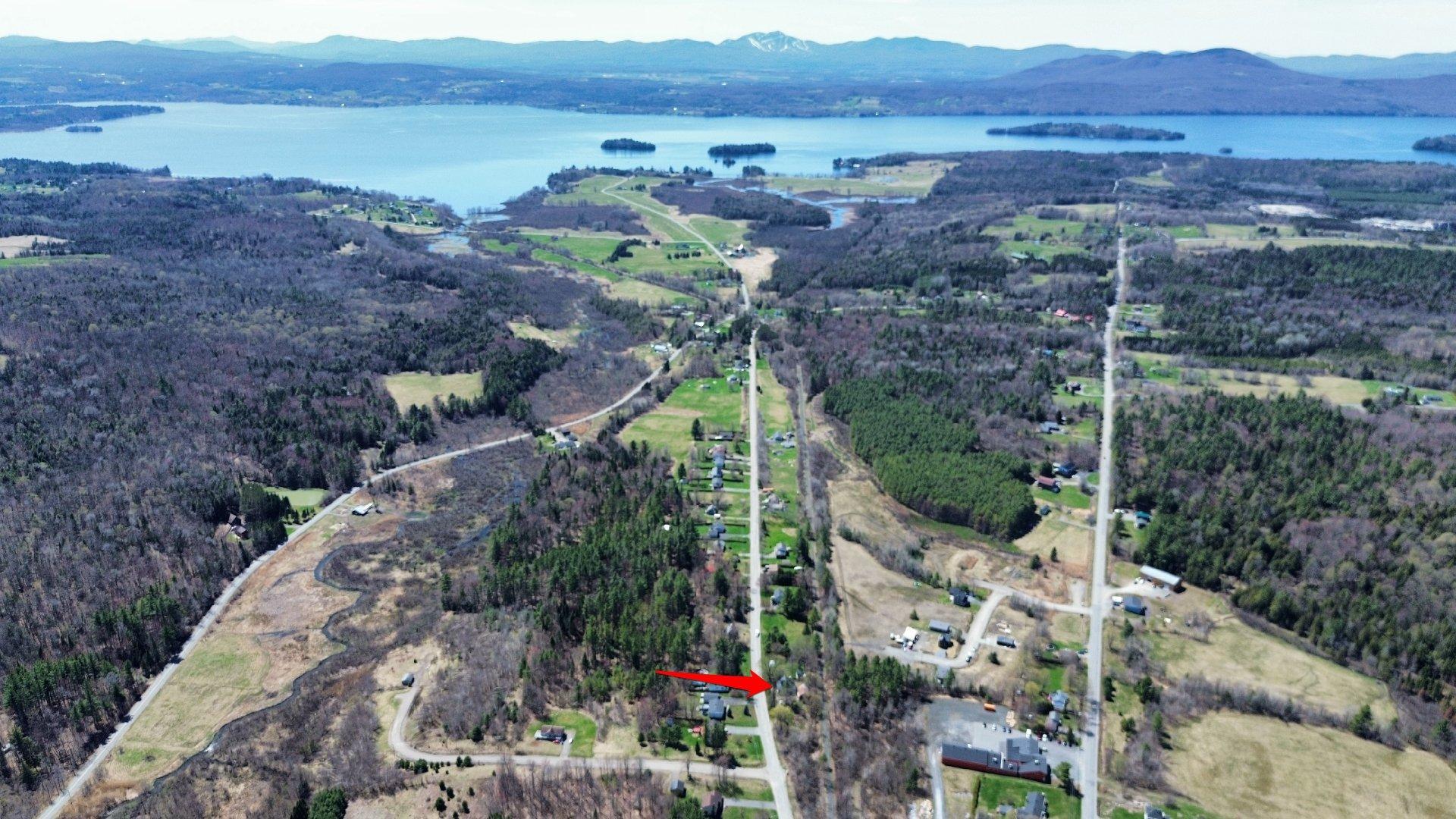 









16


Ch. de North Derby

,
Stanstead - Ville,




QC
J0B3E4

