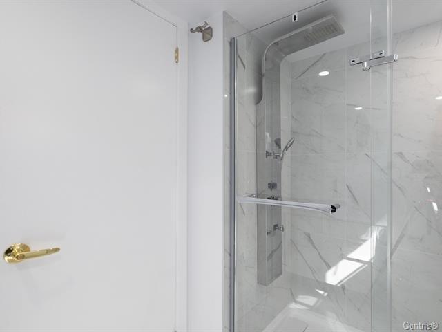 









2270


Rue Decelles

,
Saint-Laurent (Montréal),




QC
H4M1B8

