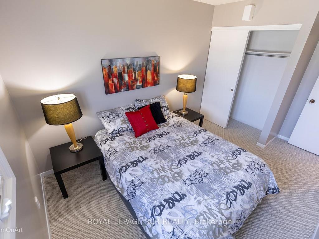 









120


Rutledge

Avenue,
Newmarket,




ON
L3Y 5T4


