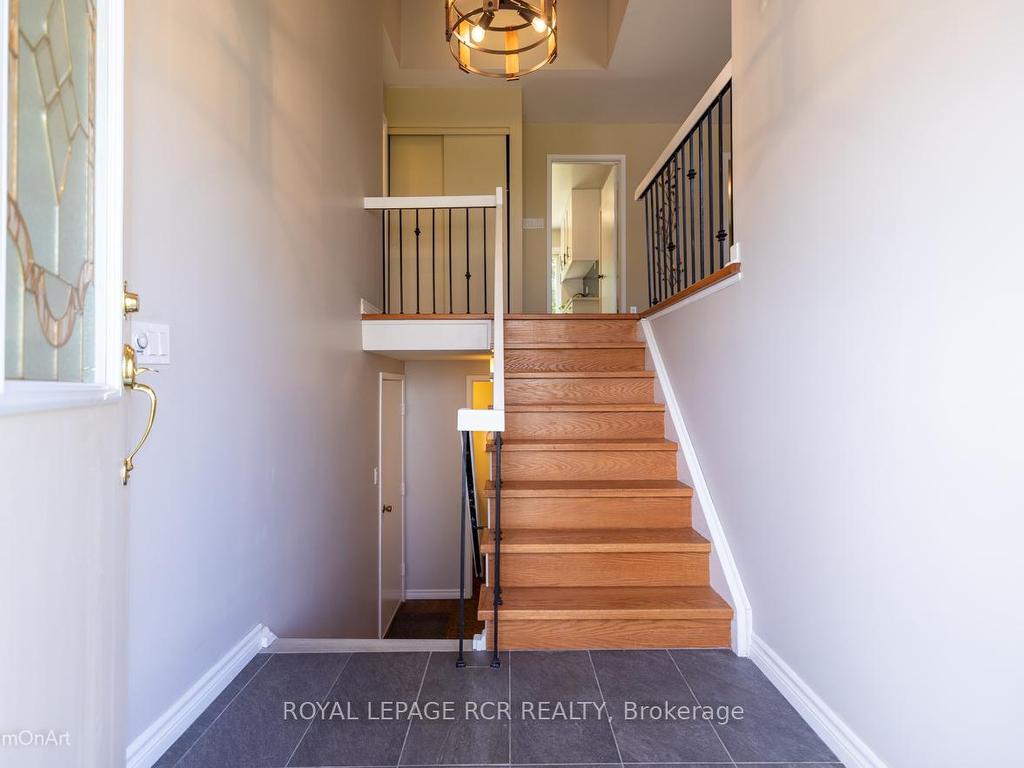 









120


Rutledge

Avenue,
Newmarket,




ON
L3Y 5T4

