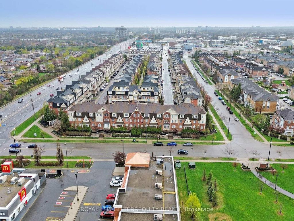 









3032


Clayhill

Road, 2,
Mississauga,




ON
L5B 0B1

