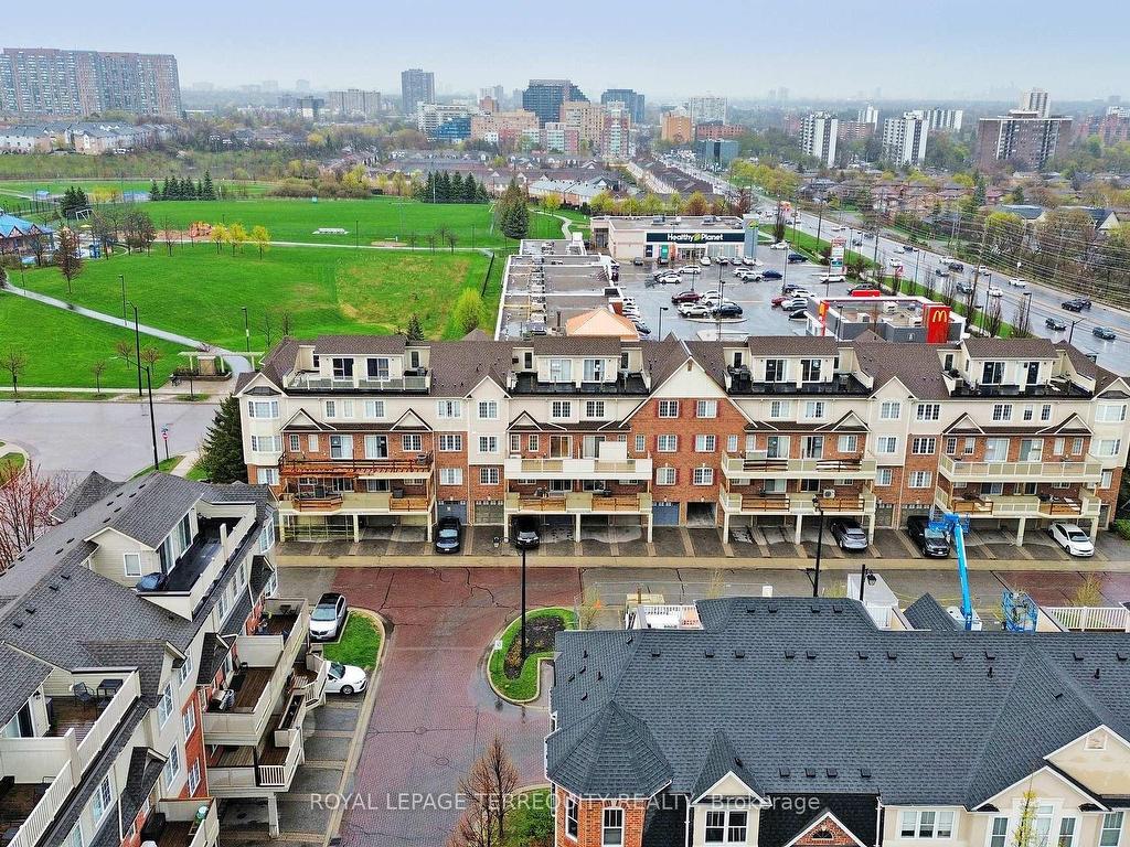 









3032


Clayhill

Road, 2,
Mississauga,




ON
L5B 0B1

